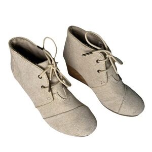 Toms Women's‎ Desert Wedge Beige Suede Boots Sz 7 Lace Up Bootie Casual Canvas